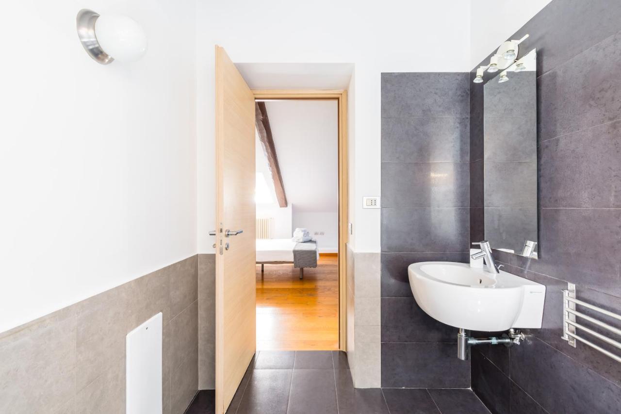 Attico Al Duomo By Napoliapartments Exterior photo