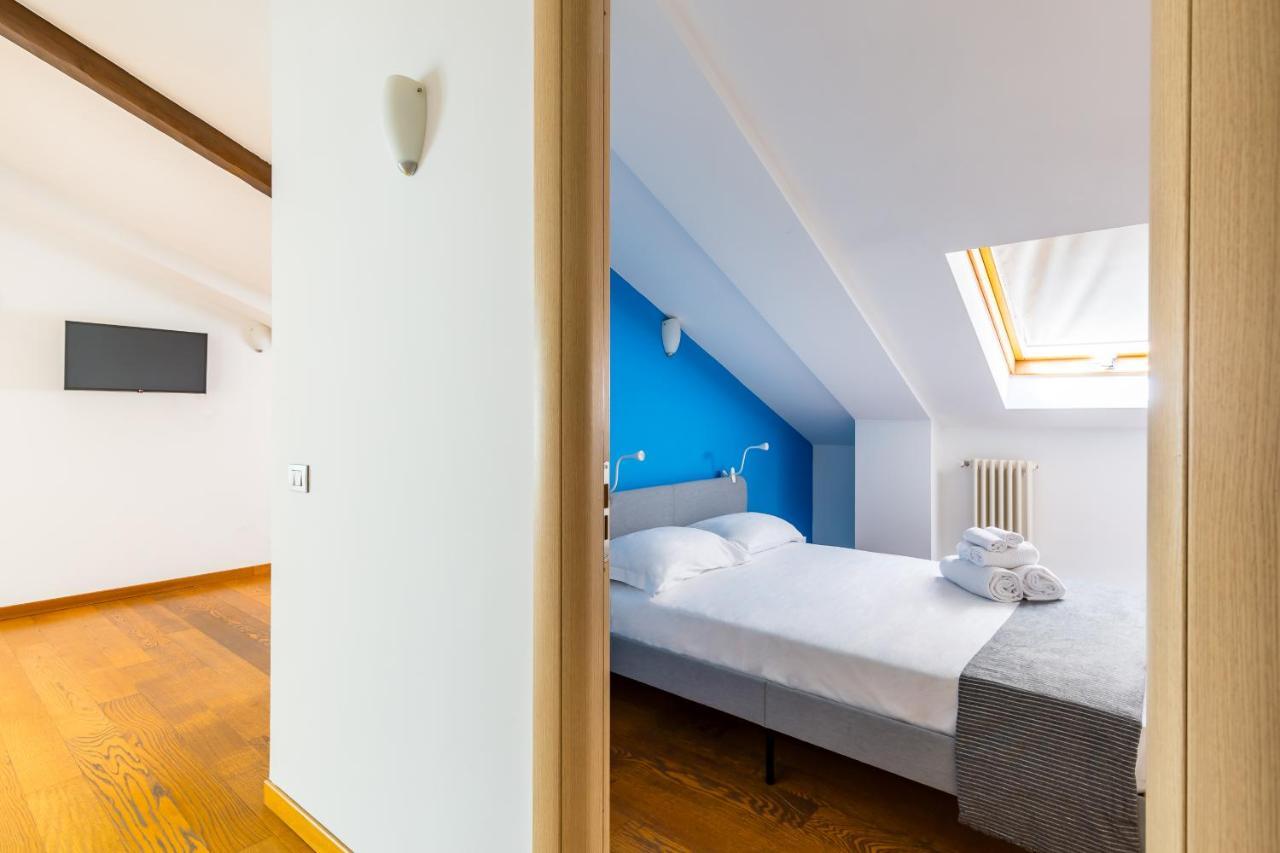 Attico Al Duomo By Napoliapartments Exterior photo